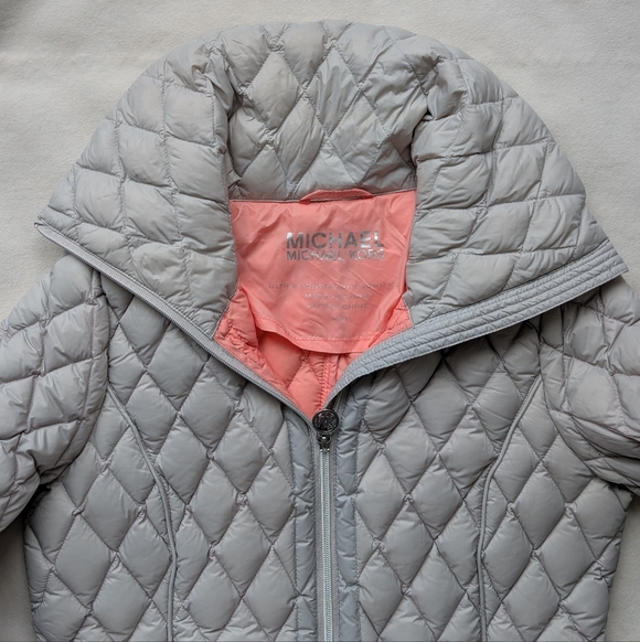 Michael Kors Puffer Jacket Women's Quilted Grey Fold Over Collar Size M - Picture 12 of 15